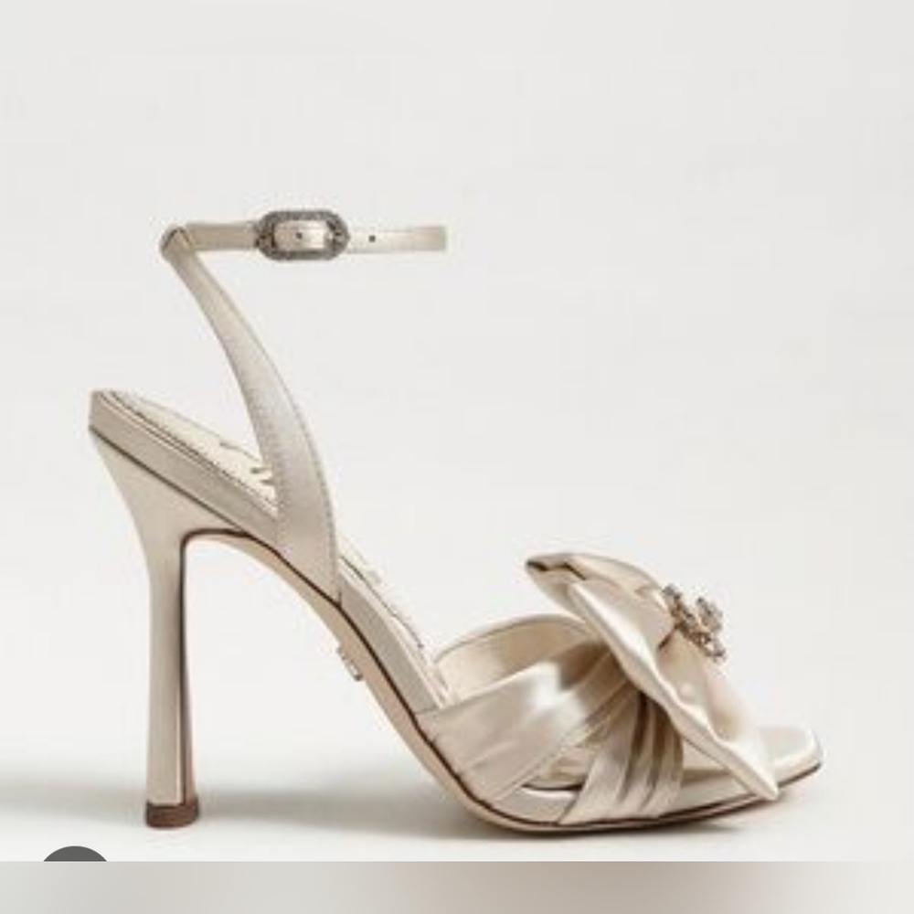 Size  9 Sam Edelman Cream Bow Heels - Picture 4 of 10
